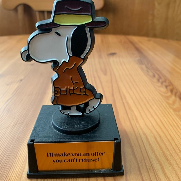 ALL 8 INCLUDED Vintage Peanuts Aviva Trophies 50’s to early 70’s - Picture 8 of 13